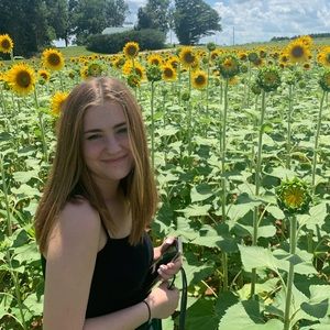 Meet your Posher, Libby